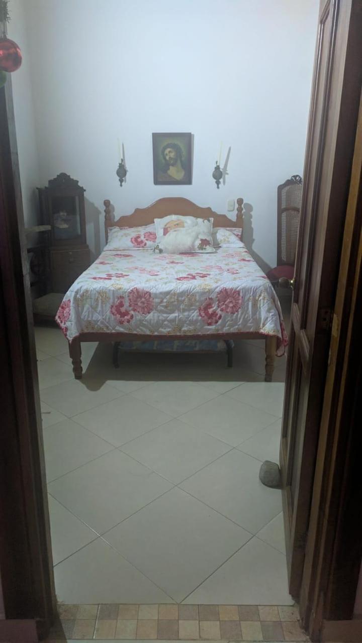 Hostal Famihotel Fundadores Jardín Buitenkant foto